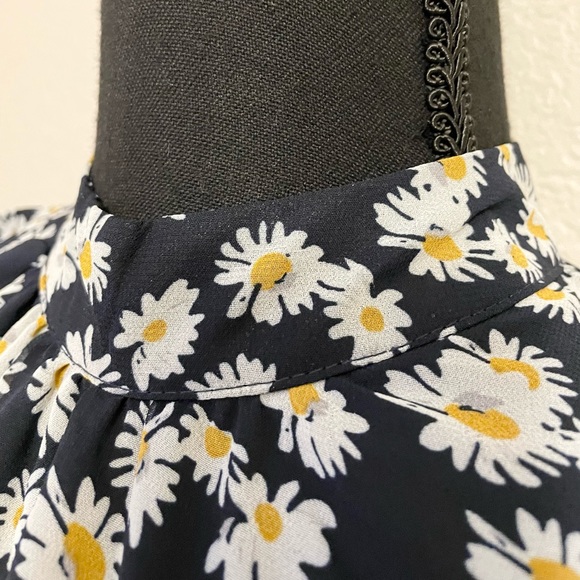 70/21 Daisy Long Sleeve Printed Dress - Picture 9 of 11